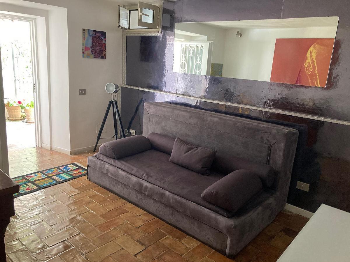 Residenza Le Rose Villa D'Arte Naples Extérieur photo